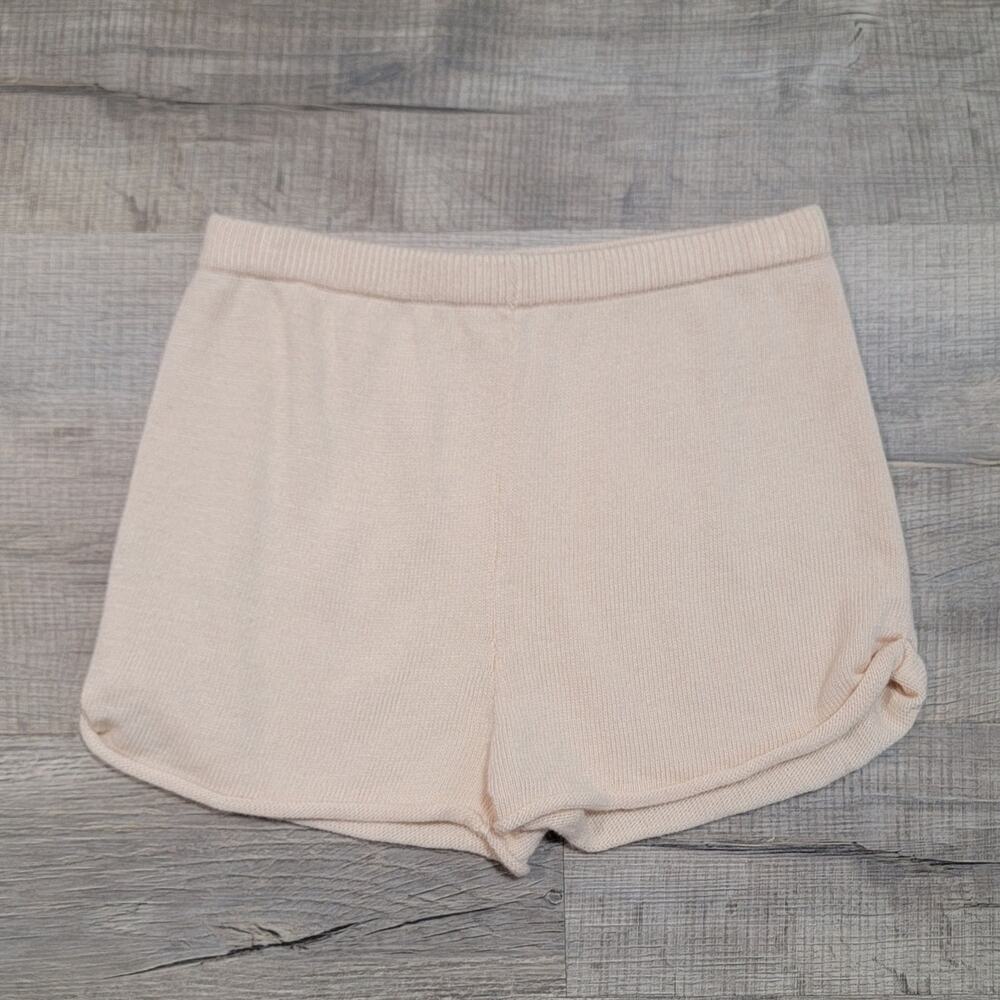 Callahan Knitwear Revolve Large Angora Wool Blend Shorts Beige Pull On Stretch